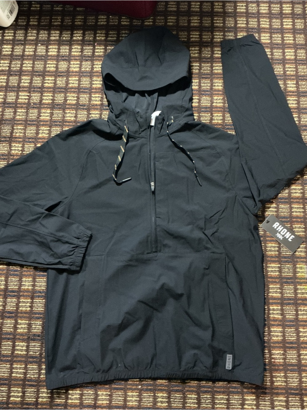 RHONE ‘Pursuit Trail Anorak’ Jacket NWT Medium Fall ‘26 Release